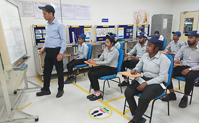 インドの企業内職業訓練学校が経済産業省より「日本式ものづくり学校」として認定