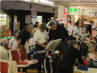 会員の熱戦風景