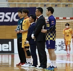 徳田選手が日本代表国際試合50試合出場の表彰