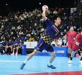 小塩選手が日本リーグ通算８００得点