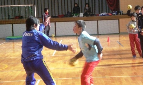 一宮ハンドボール教室にも参加しています!