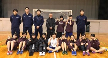 瀬戸西高校で「ハンド教室」を開催
