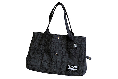 自動車部品の端材を活用したHKSオリジナルのトートバッグ