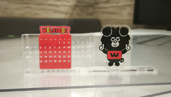 サステナブルアクリルカレンダー