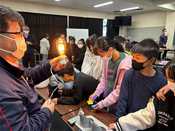 六輪小学校の様子