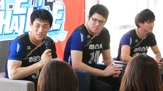  (左から)椿山選手､高橋選手、川口選手