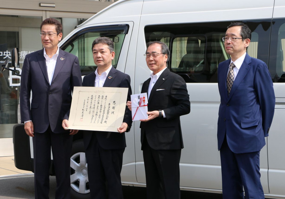 新型コロナウイルスのPCR検査車両を名古屋大学医学部附属病院へ提供